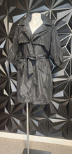 Load image into Gallery viewer, A.B.S BLACK JACKET      SZ LRG (10-12)
