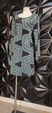 Load image into Gallery viewer, KAREN KANE DESIGN DRESS     SZ XL
