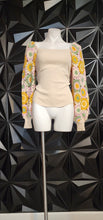 Load image into Gallery viewer, NWOT ENTRA KNIT ARM TOP     SZ LRG-XLRG
