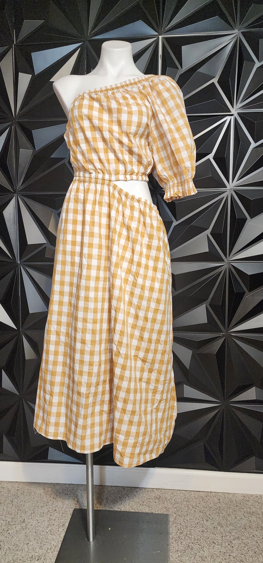NWT OPEN SIDE1 ARM  DRESS      SZ XLRG (14/16)