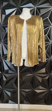 Load image into Gallery viewer, R &amp; M RICHARDS GOLD PLEATED DUSTER        SZ 18
