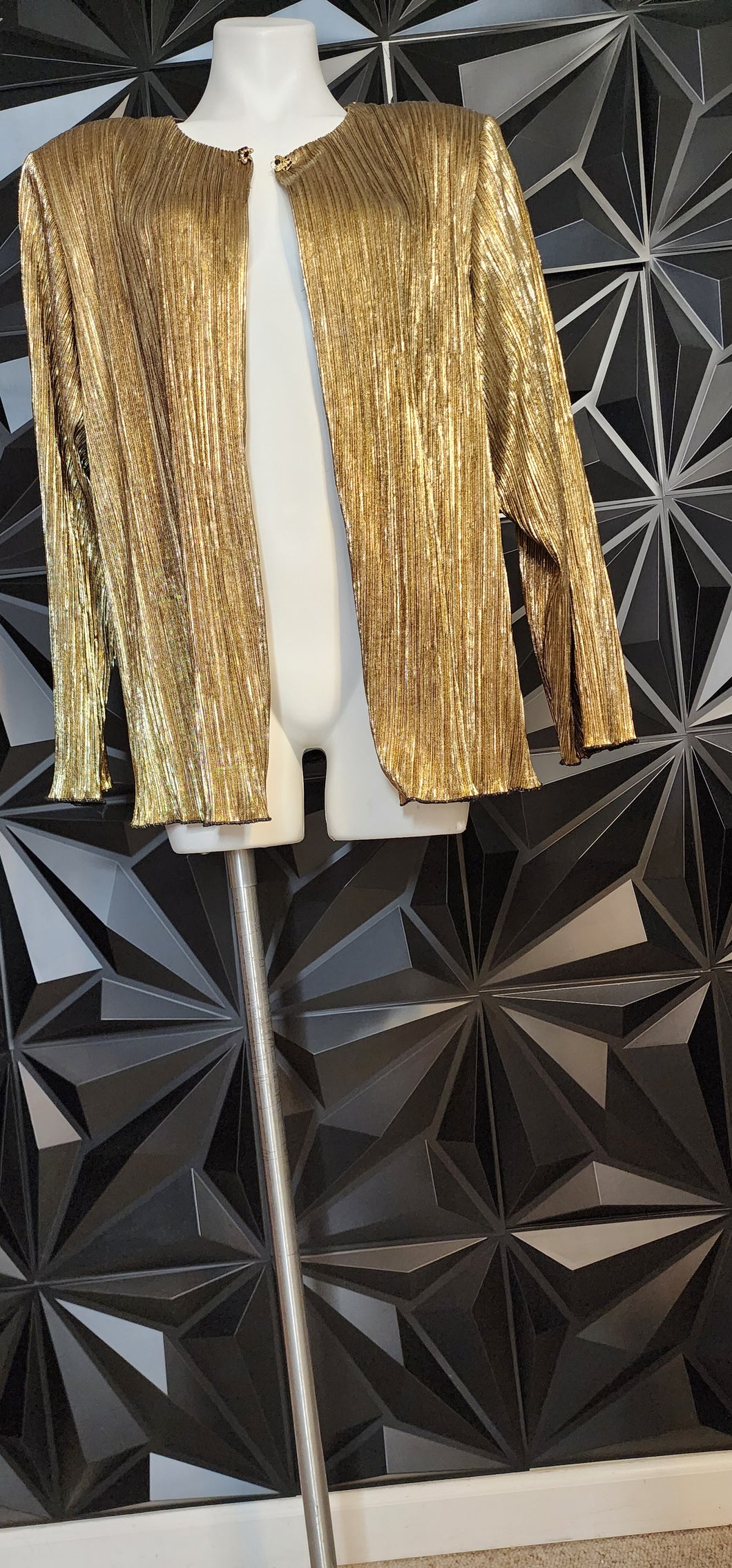 R & M RICHARDS GOLD PLEATED DUSTER        SZ 18