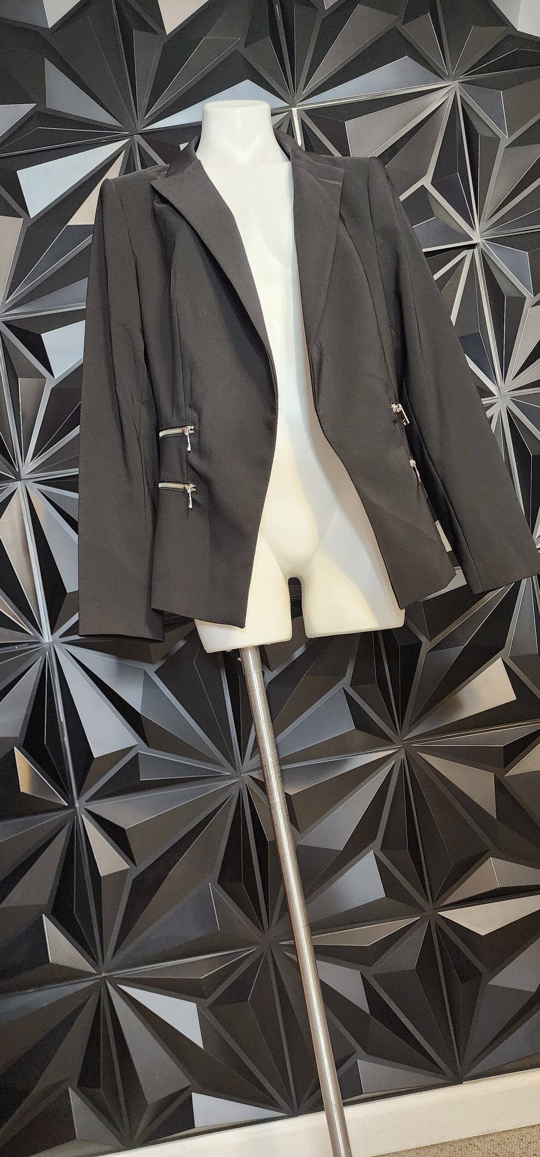 DKNY BLACK OPEN FRONT BLAZER        SZ 16