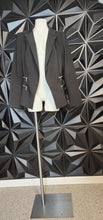 Load image into Gallery viewer, DKNY BLACK OPEN FRONT BLAZER        SZ 16
