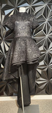 Load image into Gallery viewer, EIN FIT AND FLARE LACE LAYERED DRESS      SZ MED (6/8)
