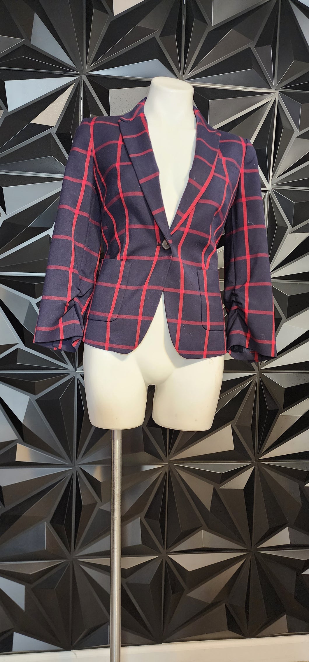The limited blazer     sz med