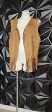 Load image into Gallery viewer, Shein curve brown tassel vest       sz 4xl (fitting 14-18)
