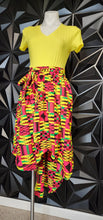 Load image into Gallery viewer, Ankara high low skirt      sz one size (sm-large)
