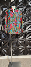 Load image into Gallery viewer, NWT Diane Marco multicolor top     sz 24
