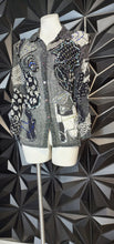 Load image into Gallery viewer, Van Huesen patchy sheer blouse        sz xl
