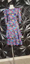 Load image into Gallery viewer, Glenfrey vintage floral print dress      sz 12-14
