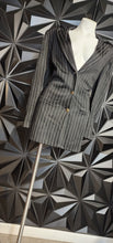 Load image into Gallery viewer, Griffith &amp; Gray by St John stripe blazer            sz 14
