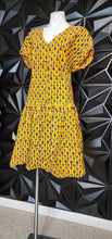 Load image into Gallery viewer, Homeland drop waist dress          sz lrg (14)
