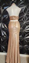 Load image into Gallery viewer, NWT Windsor sequin dress         sz lrg
