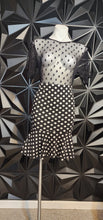 Load image into Gallery viewer, Polka dot skirt/top 2 Piece set  Sz small
