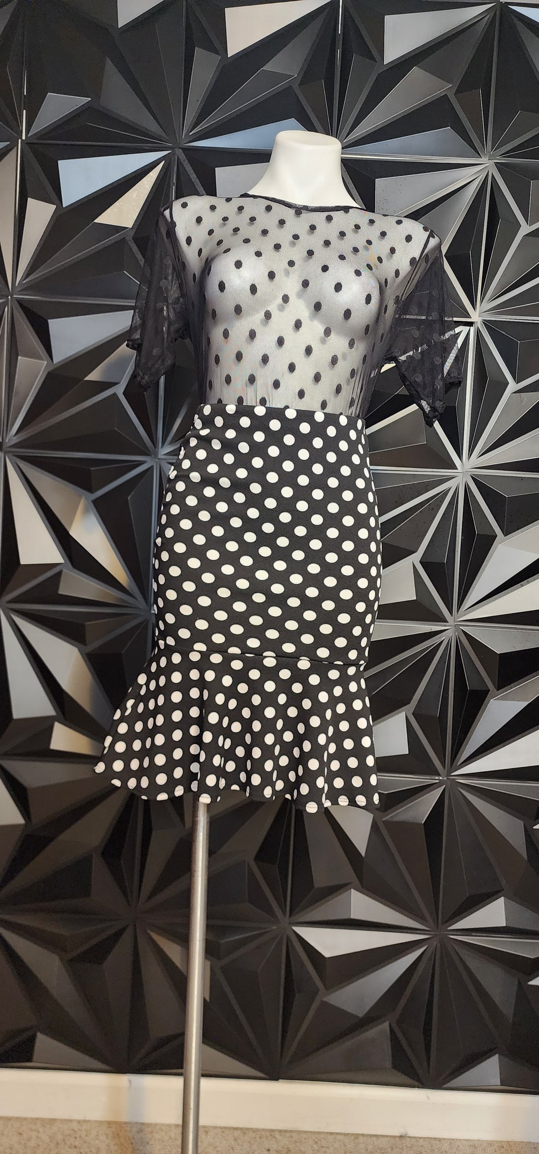 Polka dot skirt/top 2 Piece set  Sz small