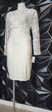 Load image into Gallery viewer, White sequin skirt           sz large (12)
