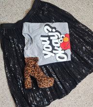 Load image into Gallery viewer, SEQUIN PLEATED SKIRT/GRAPHIC TEE 2 PIECE SET   SZ XLRG-2x
