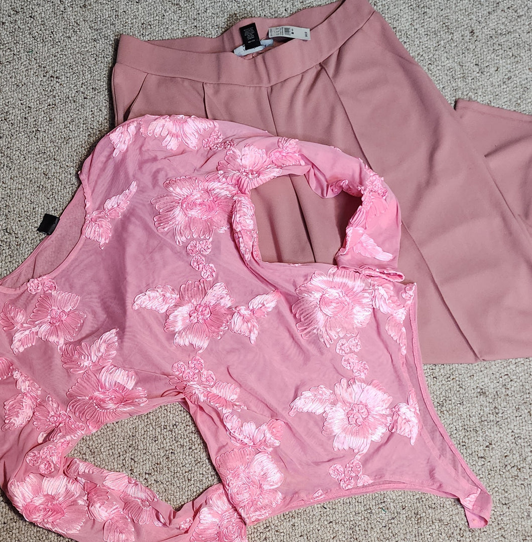 NWT PANT/BODYSUIT  SZ 18/2X
