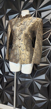 Load image into Gallery viewer, Tin can blazer          sz untagged, best fitting sz 12
