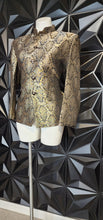 Load image into Gallery viewer, Tin can blazer          sz untagged, best fitting sz 12
