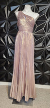 Load image into Gallery viewer, NWT Fashion nova pleated gown     sz lrg, (10)
