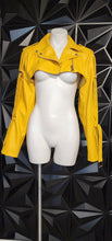 Load image into Gallery viewer, NWT Hot &amp;Delicious faux leather crop jacket      sz lrg (fitting med-large)
