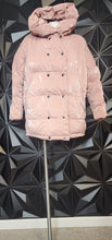 Load image into Gallery viewer, Zara pink oversize coat          sz sm-large
