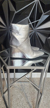 Load image into Gallery viewer, New Seychelles silver wedge heels             sz 10
