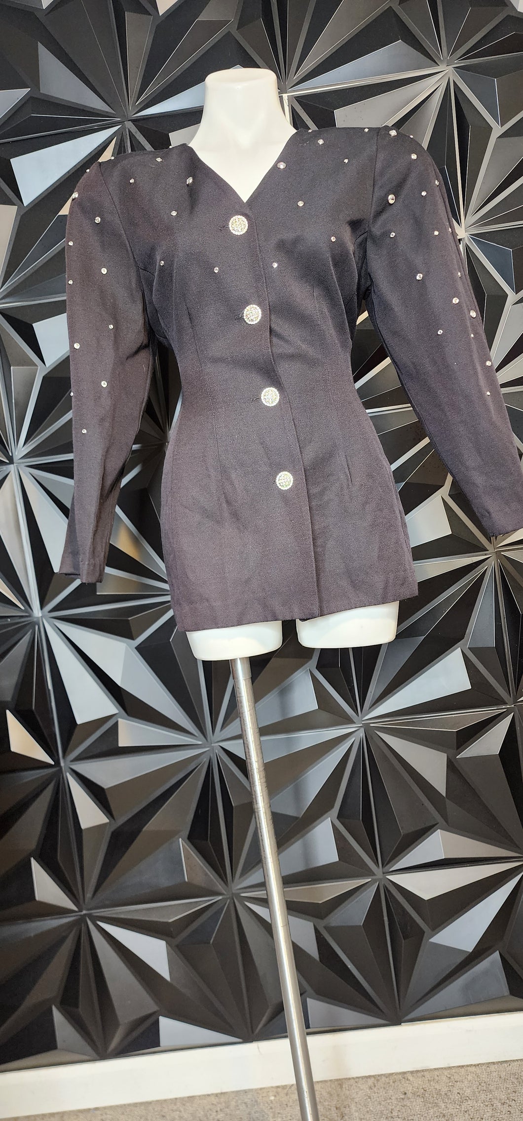 R&M Richards rhinestone blazer         sz 10, best fitting 8/10