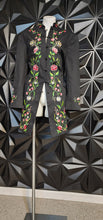 Load image into Gallery viewer, Victor costa  floral front jacket         sz xl
