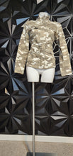Load image into Gallery viewer, Kensie camo jacket           sz med
