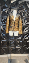 Load image into Gallery viewer, Alberto Makali cheetah print blazer           sz untagged, best fitting sz med
