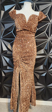 Load image into Gallery viewer, Fairesty bronze sequin off shoulder dress         sz 2xl
