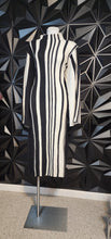 Load image into Gallery viewer, Nwt Eloquii stripe sweater dress        sz 22/24
