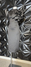 Load image into Gallery viewer, Ruffled shoulder dress        sz xl, best fitting sz 12
