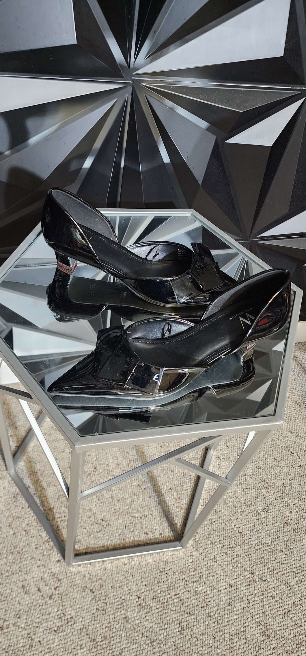 Worthington patent leather kitten heels       sz 8.5