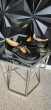Load image into Gallery viewer, Patent leather mary jane shoes         sz untagged, best fit sz 10.5
