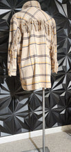 Load image into Gallery viewer, Fore fringe flannel jacket       sz medium
