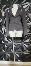 Load image into Gallery viewer, Vhny black blazer       sz small
