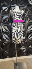 Load image into Gallery viewer, Dressbarn stripe dress        sz 12
