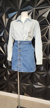 Load image into Gallery viewer, Intempo Denim shirt           sz med-lrg
