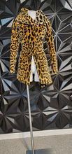 Load image into Gallery viewer, Animal print jacket/ top          sz untagged (best fit sz small)

