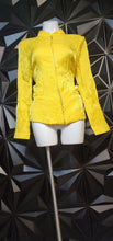 Load image into Gallery viewer, Laura Ashley yellow jacket/top            sz medium
