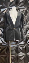 Load image into Gallery viewer, Tan Jay velour blazer           sz 24 (best fitting sz 20)
