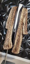 Load image into Gallery viewer, Leopard open front  duster jacket          sz lrg-2x
