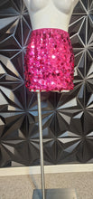 Load image into Gallery viewer, Shein pink big sequin skirt        sz small
