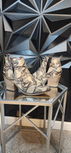 Load image into Gallery viewer, Pop Reptile print booties             sz 10
