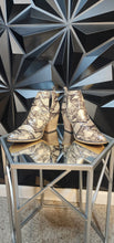 Load image into Gallery viewer, Pop Reptile print booties             sz 10
