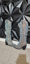 Load image into Gallery viewer, Fashion Nova Rhinestone boots                 sz 9
